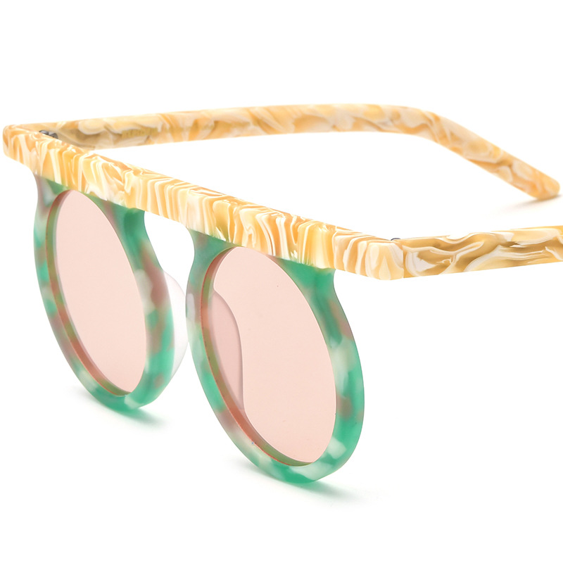 2025 eyewear designer