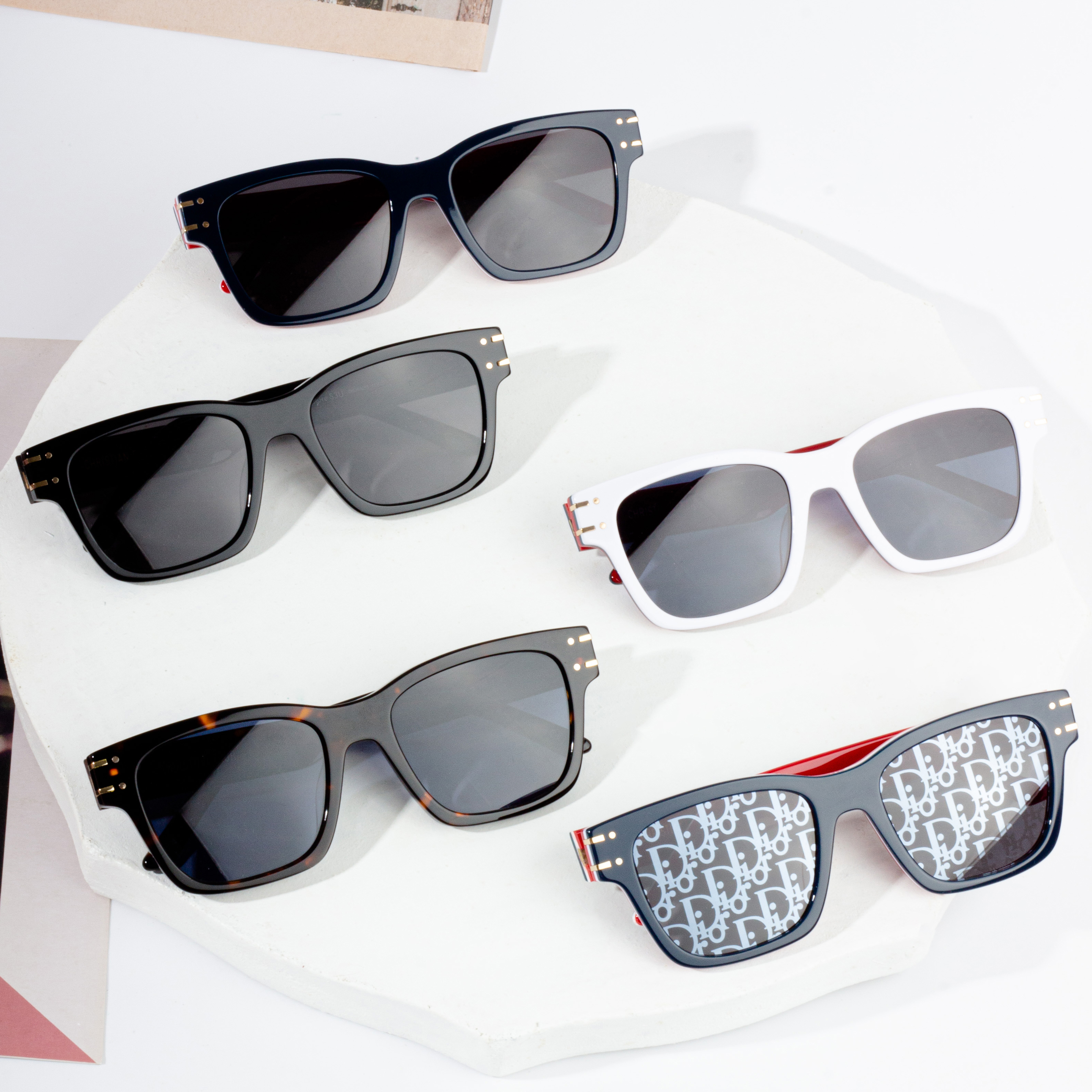 Lunettes de soleil en plastique avec logo personnalisé