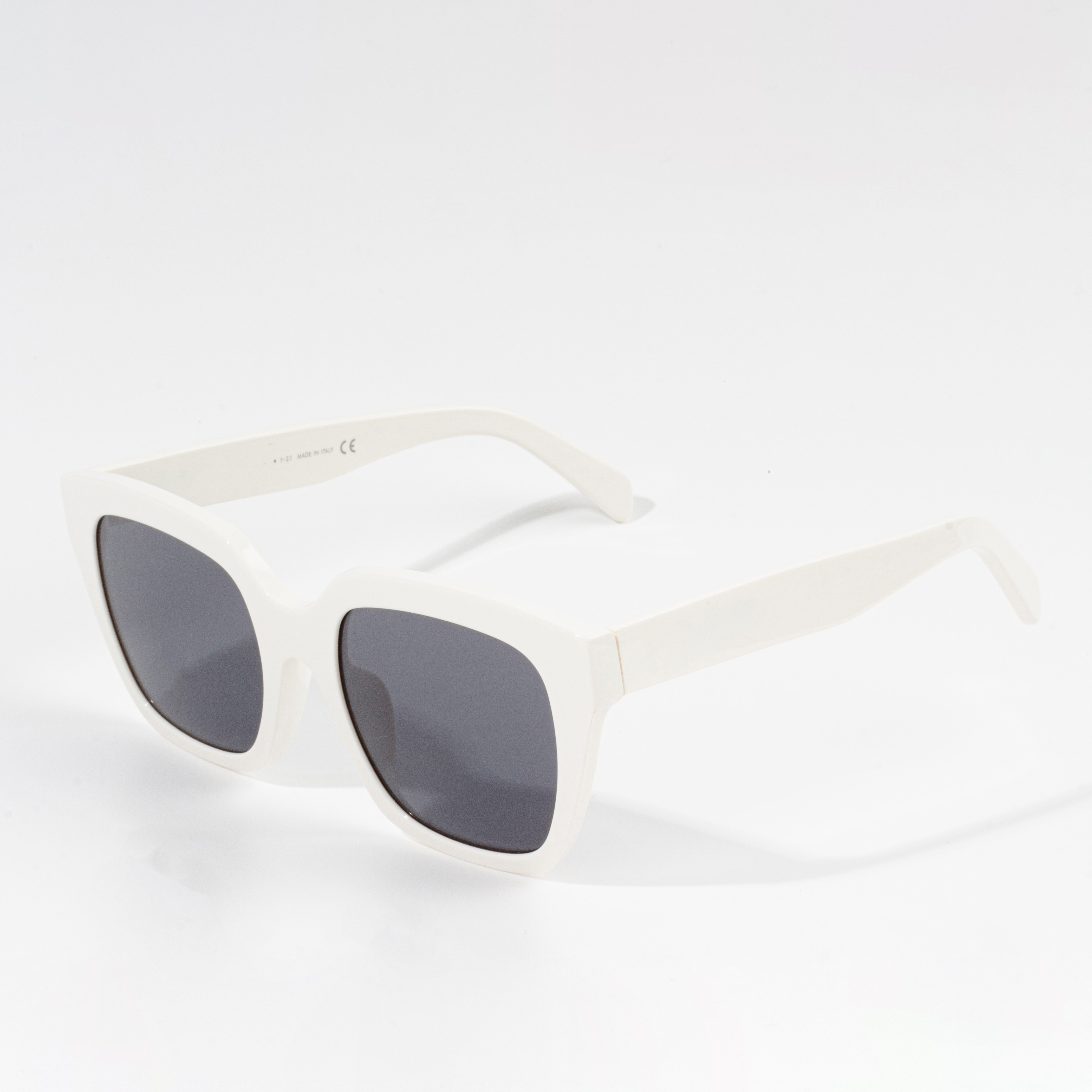 Lunettes de soleil bon marché en gros pour femmes