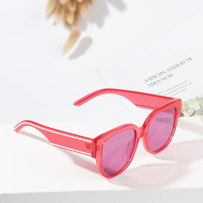 women sunglasses