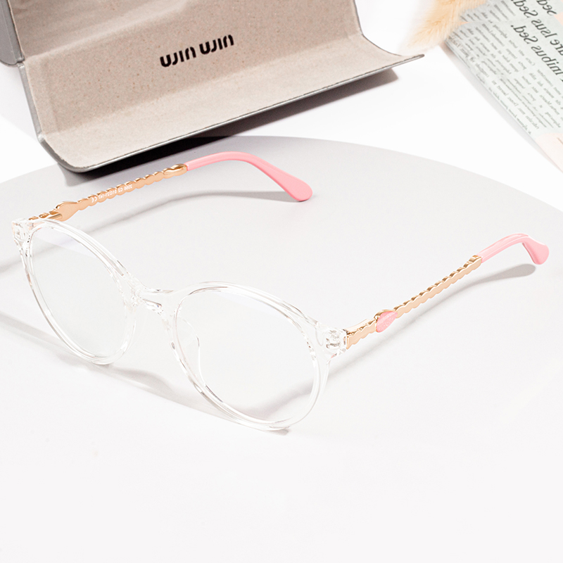 women designer eyeglass frames