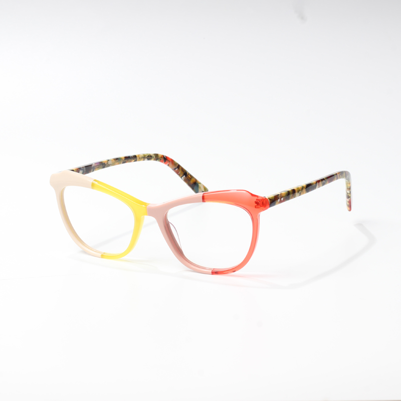 dizayner optik ramkalar